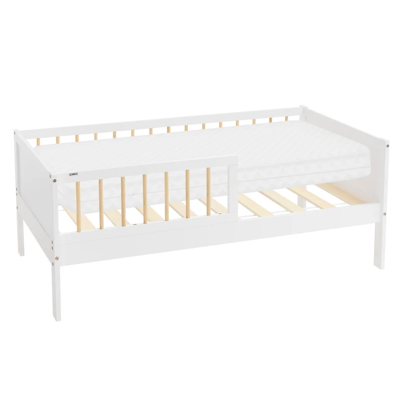 Kinderbett aus Kiefernholz mit Lattenrost und Rausfallschutz ML-Design