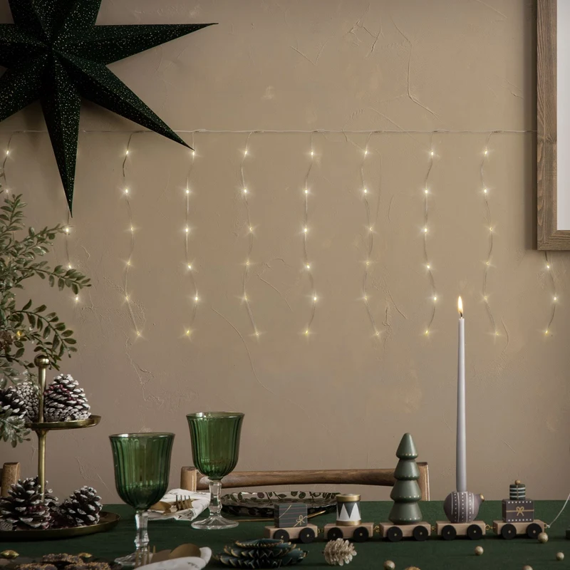 ECD Germany | LED Lichtervorhang 3 / 6 m mit 120/240 LEDs Warmweiß IP44 Timer