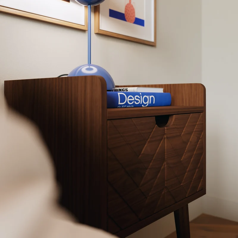 Comodino in legno Alba