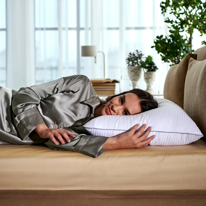 DIVO PILLOW