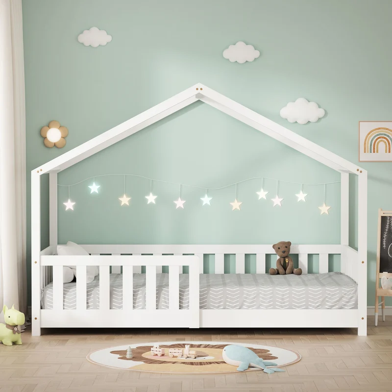Kinderbett Hausbett 80x160 cm Weiß aus Kiefernholz Holzbett mit Rausfallschutz und Lattenrost ML-Design