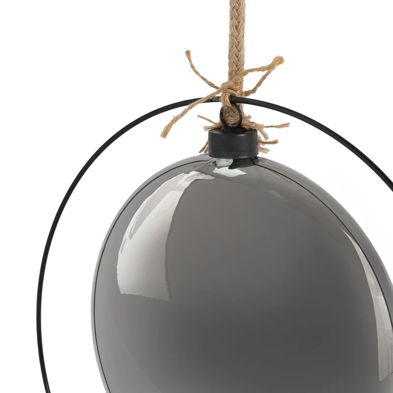 LED Weihnachtskugel Ø15 cm Grau aus Metall mit warmweißen LEDs