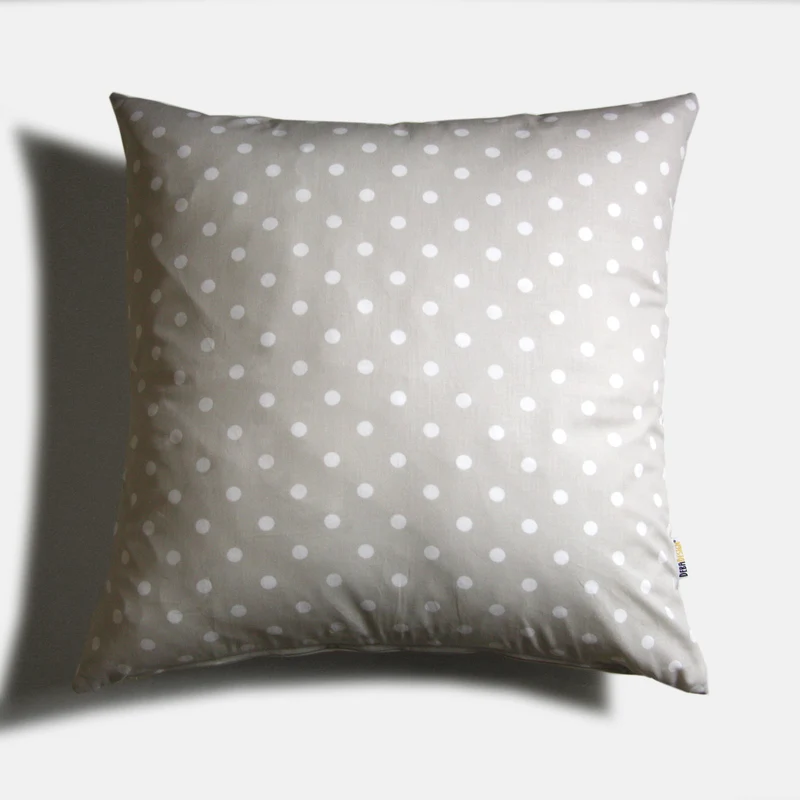 Cuscino Fondo Beige Pois Bianchi
