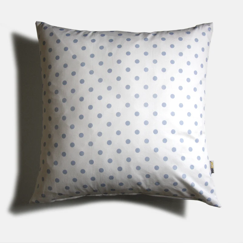 Cuscino Fondo Bianco Pois Azzurri