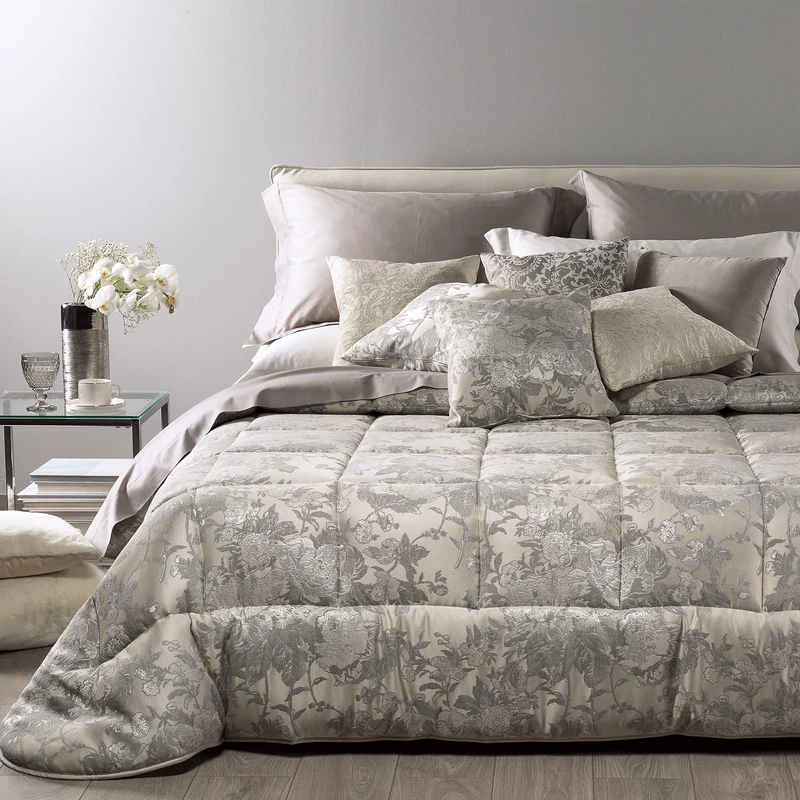 Trapunta evelin Floreale in Raso Jacquard 300 gr/mq