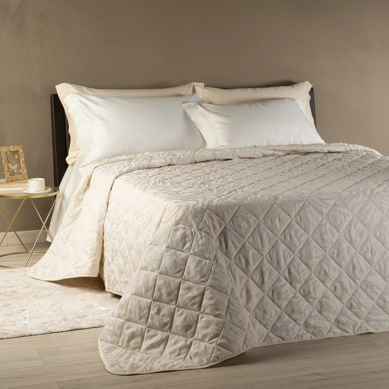Copriletto Primaverile tiki in Raso Jacquard 80 gr/mq