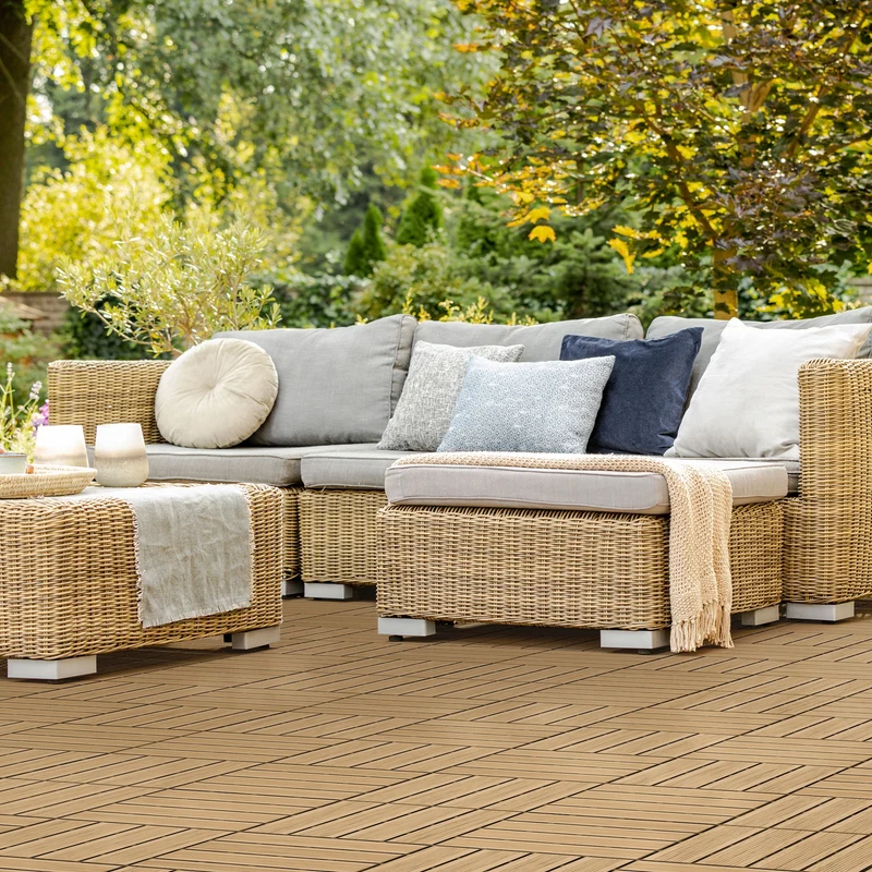 3m² 33 Stück WPC Terrassenfliesen 30x30 cm Teak in Holzoptik Balkon Bodenbelag mit Drainage und Klicksystem Terrassendielen Balkonfliesen