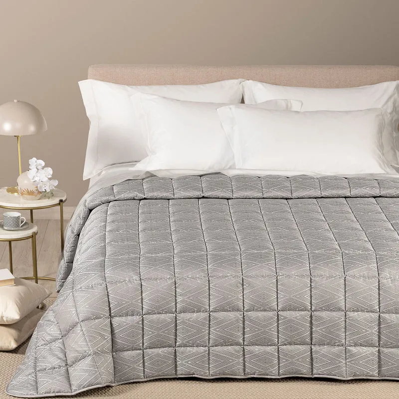 Trapunta Leggerissima minerva in Raso Jacquard 200 gr/mq