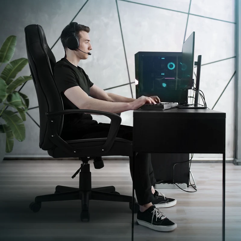Gamingstuhl mit Wippfunktion breite Sitzfläche Schwarz aus Kunstleder ML-Design