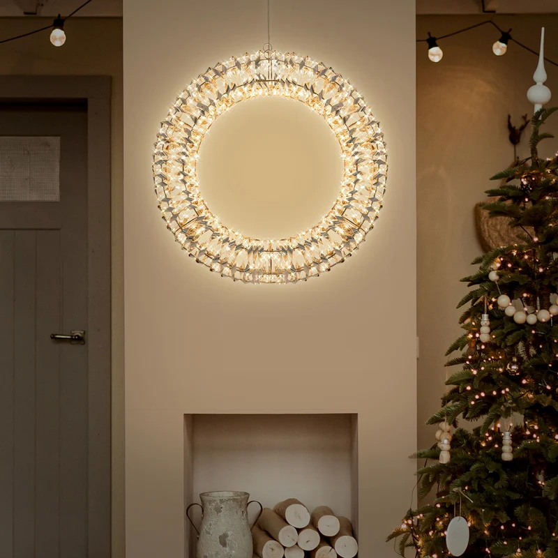 Lichterkranz mit 720 warmweißen LEDs Ø 50 cm mit Timer für innen und außen Weihnachtskranz