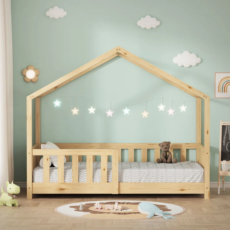 Kinderbett Hausbett 70x140 cm Natur aus Kiefernholz Holzbett mit Rausfallschutz und Lattenrost ML-Design