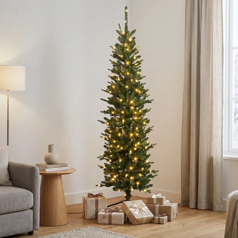 ECD Germany | Künstlicher Weihnachtsbaum Naturgetreu mit Lichterkette 180 cm Grün Tannenbaum mit Standfuß Weihnachtsdeko Christbaum schmal 933 Spitzen