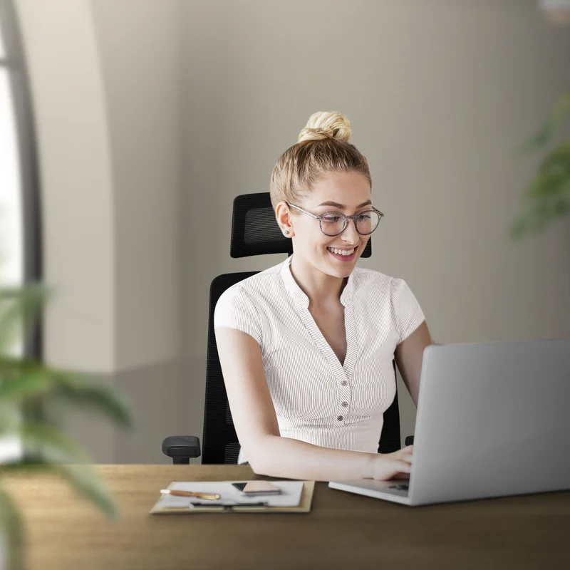 Schreibtischstuhl Surpreme Ergonomischer Bürostuhl Netzgewebe mit verstellbaren Armlehnen und Kopfstütze ML-Design