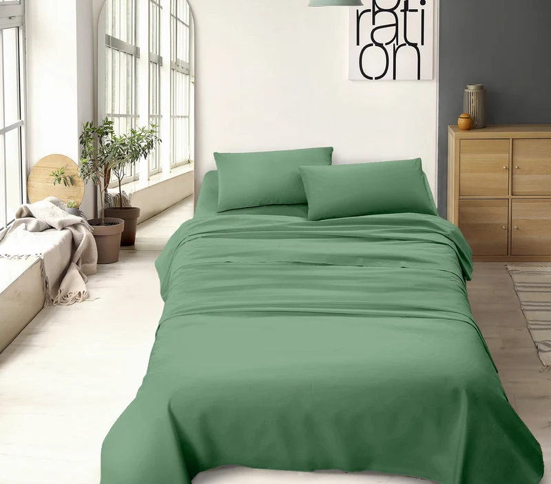 Completo Letto No Stiro Tinta Unita Effetto Raso con Angoli Elasticizzati Made in Italy Il Gruppone