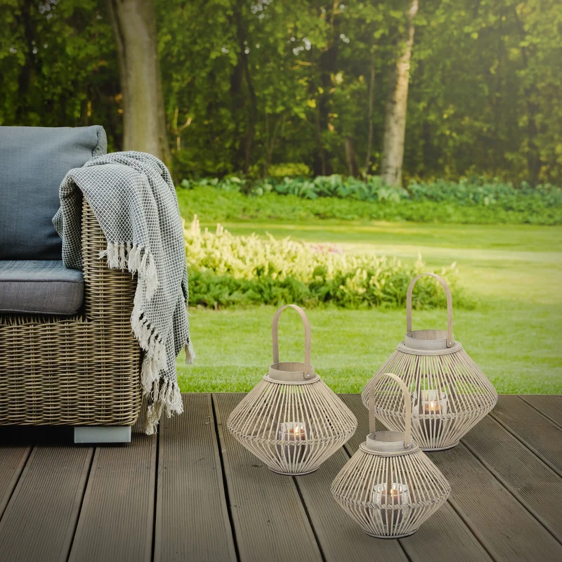 ECD Germany | Bambus Laterne oval Windlicht mit Henkel & Glaseinsatz, Natur/Grau, Boho Gartenlaterne, Flechtoptik Kerzenhalter